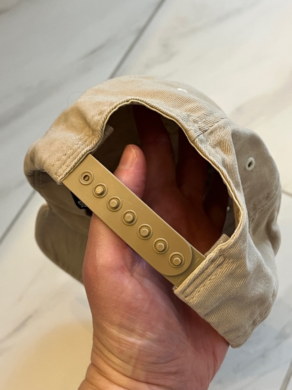 Tan Baseball Cap with Daffy Duck Embroidery - Picture 6 of 6